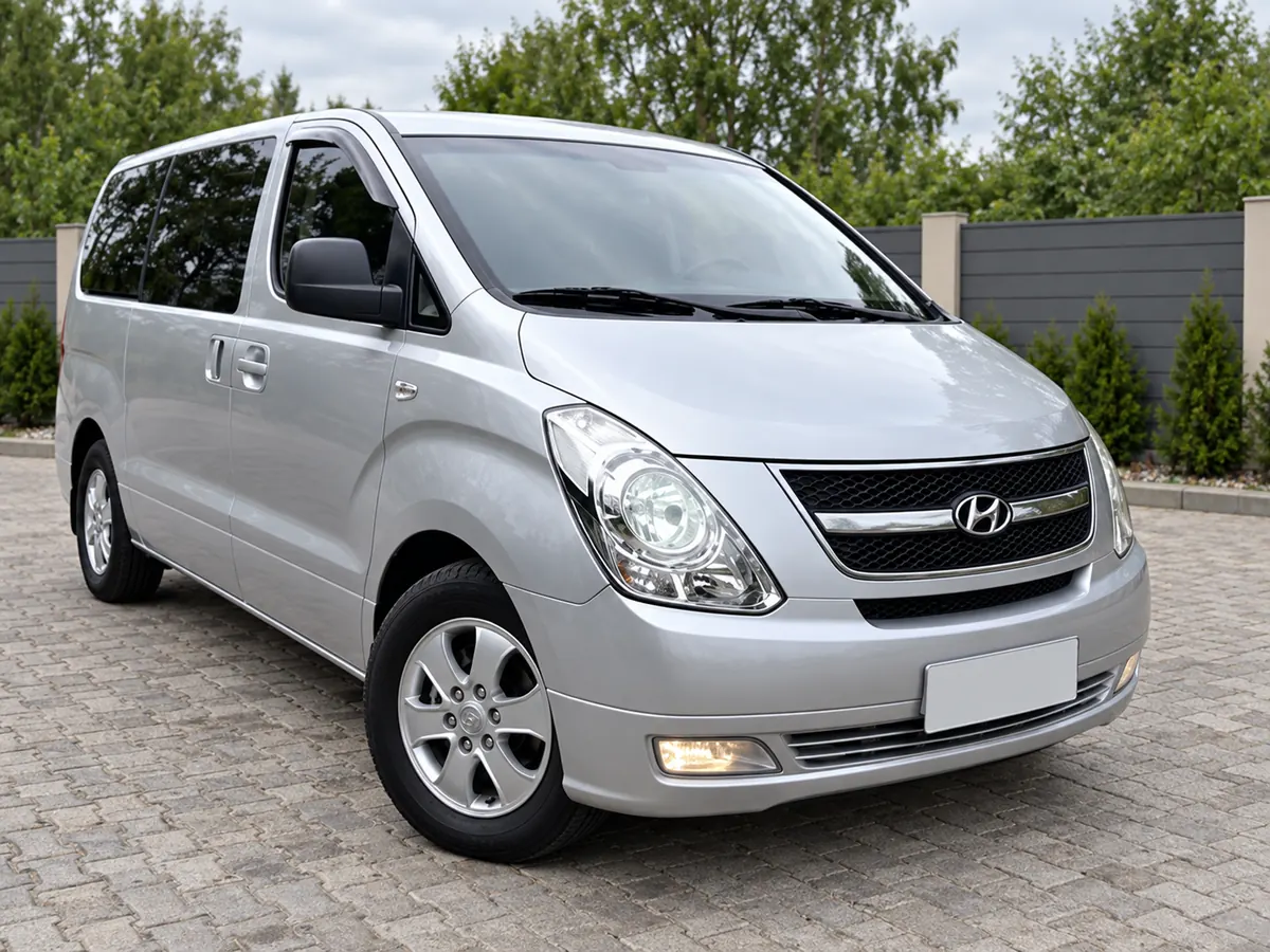 Hyundai Grand Starex из автопарка Express Transfer 32